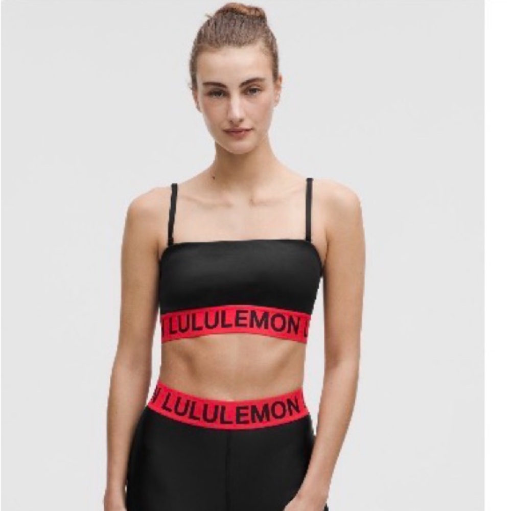 lululemon Satin Shine Logo Black and Red Sports Bra Size Small